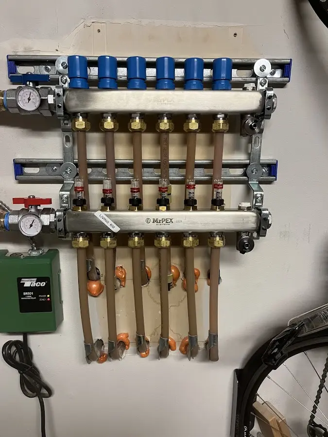 Plumber performing Gas Leak Detection at a residential property in Lake Bluff